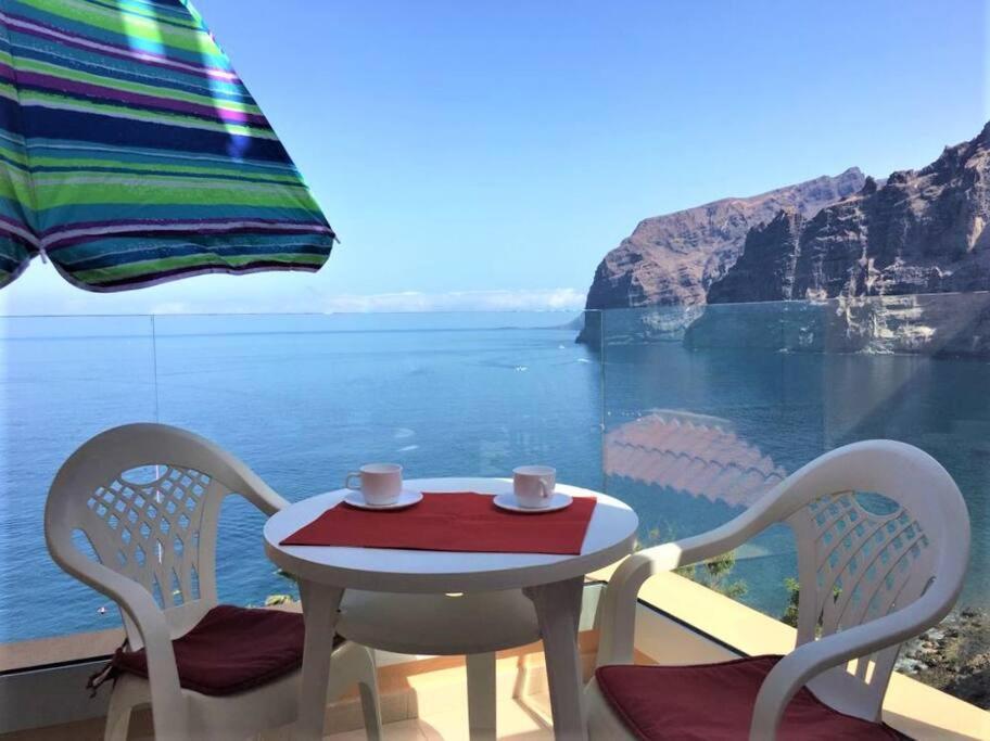 Apartamento Incleibles Vistas Al Oceano Y Piscina. Acantilado de los Gigantes Exterior photo
